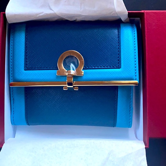Salvatore Ferragamo Wallet - Picture 1 of 4